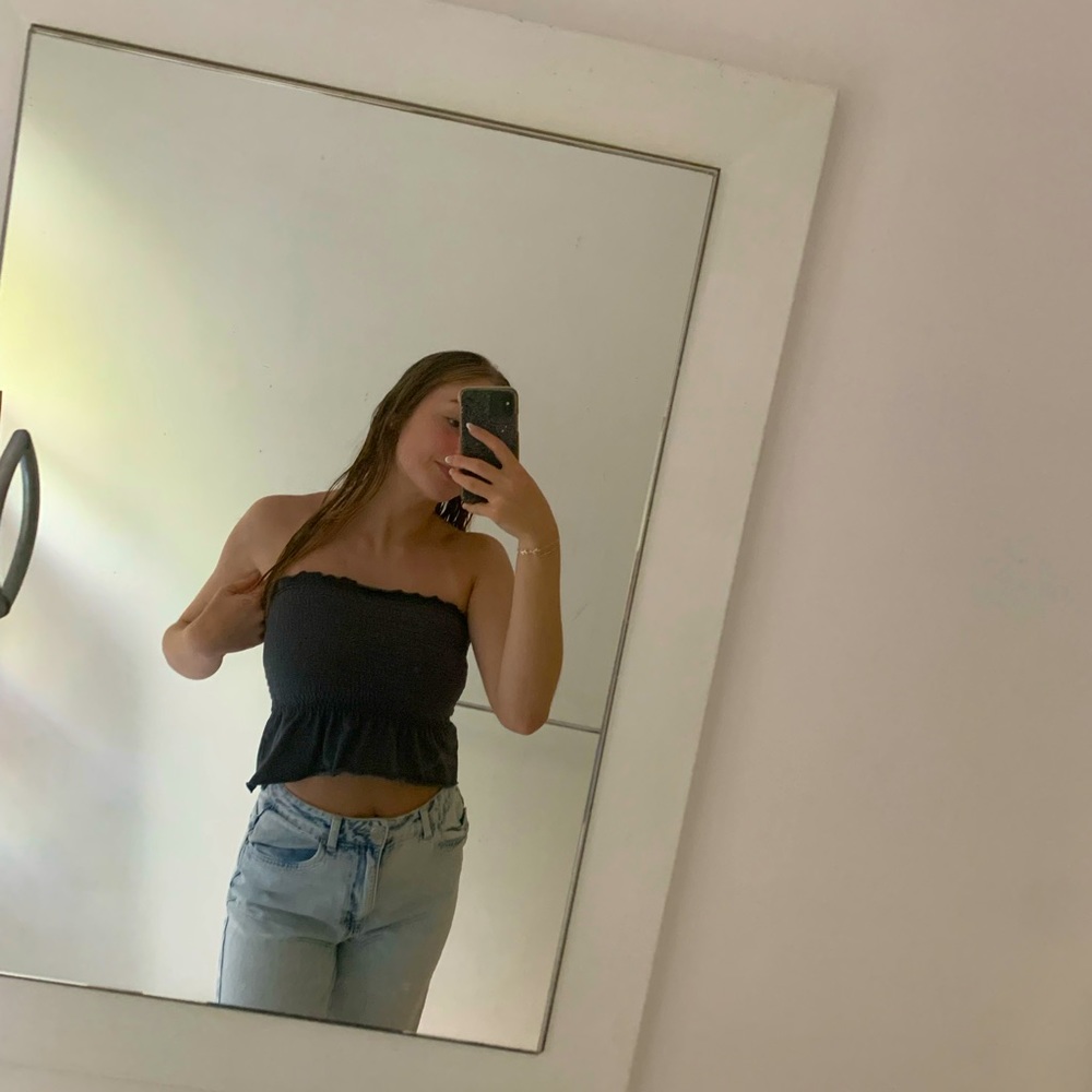 Cute Grey strapless crop top !! - Picture 1 of 3